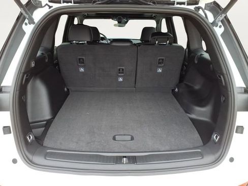 New 2025 Jeep Grand Cherokee Limited w/ Trailer Tow Package image 5