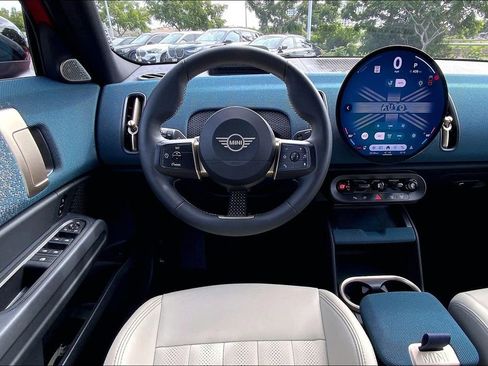 Certified 2025 MINI Cooper Countryman S w/ Comfort Package Max image 6