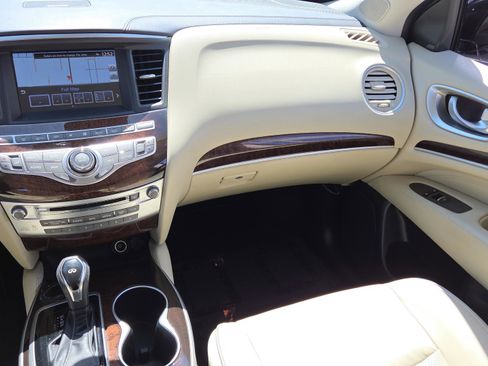 Used 2018 INFINITI QX60 Luxe w/ Deluxe Technology Package image 16