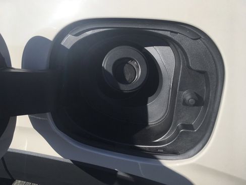 New 2026 Chevrolet Trax RS image 40