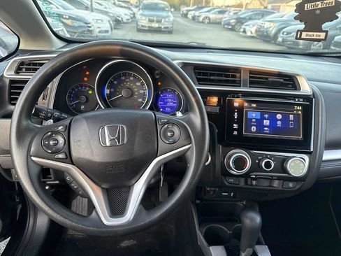 Used 2016 Honda Fit EX image 9