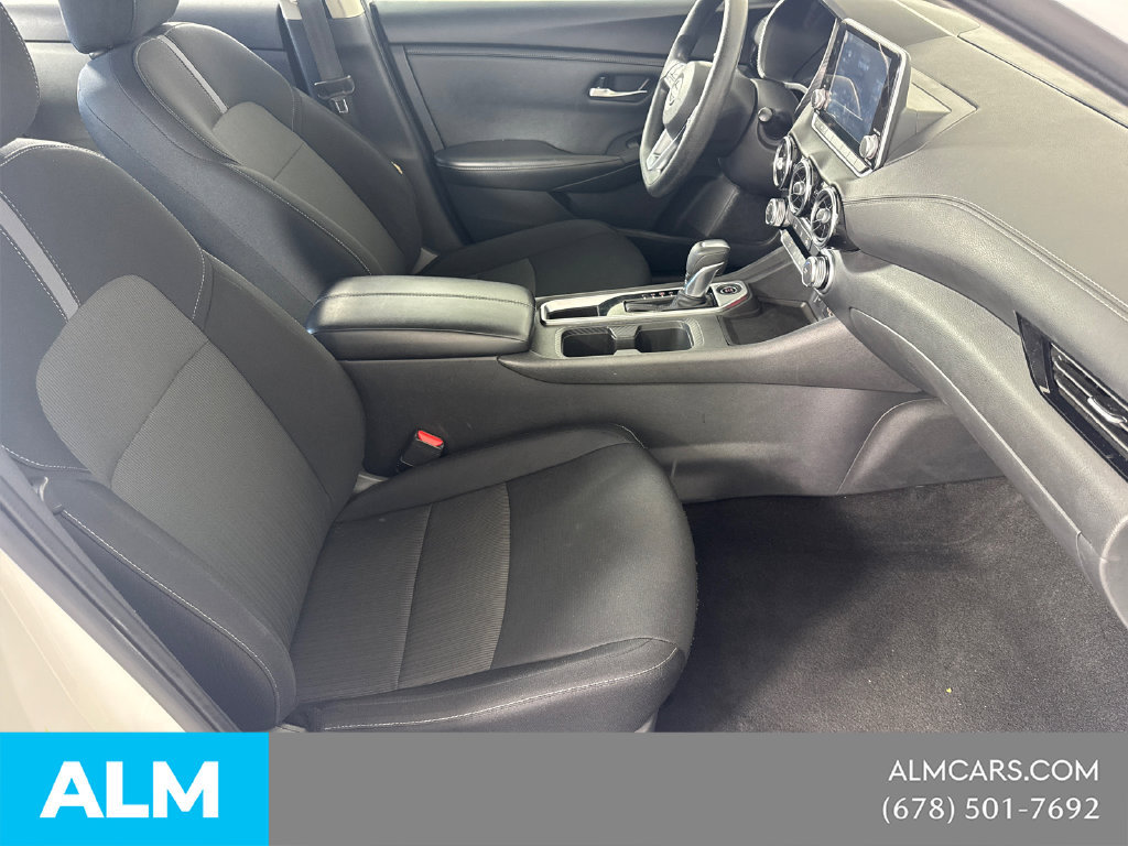 Used 2024 Nissan Sentra SV FWD image 16