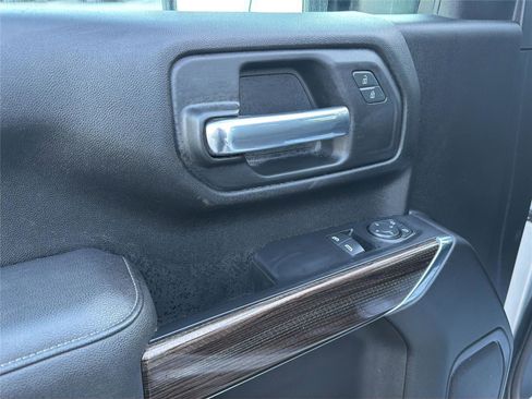 Used 2022 Chevrolet Silverado 3500 LT w/ Convenience Package image 31