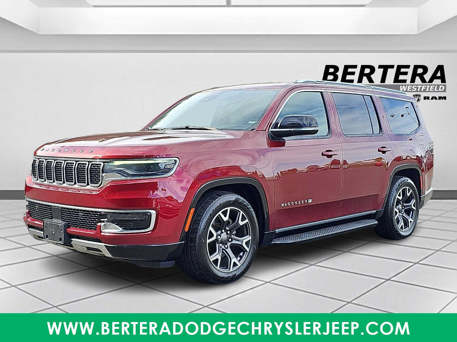 Used 2024 Jeep Wagoneer Series III AWD/4WD image 3