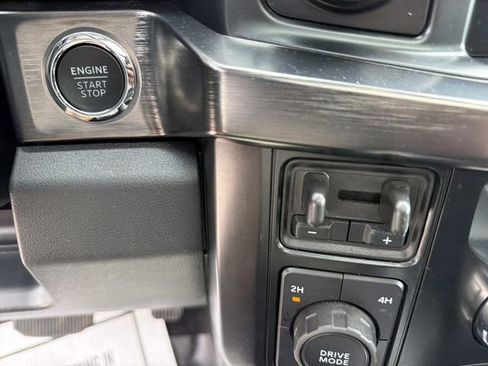 Used 2025 Ford F450 Lariat w/ Lariat Ultimate Package AWD/4WD image 26