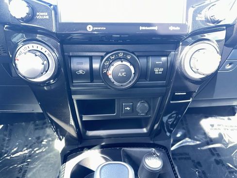 Used 2021 Toyota 4Runner TRD Off-Road Premium w/ Moonroof Package image 24