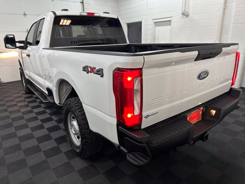 Used 2026 Ford F250 XL w/ XL Off-Road Package AWD/4WD image 7