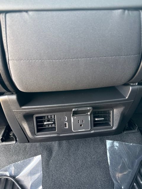 New 2026 GMC Sierra 1500 SLE w/ Preferred Package AWD/4WD image 46