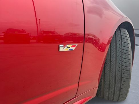Used 2014 Cadillac CTS V RWD image 36