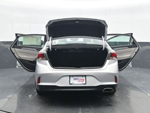 Used 2019 Hyundai Sonata SEL w/ Tech Package 02 image 25