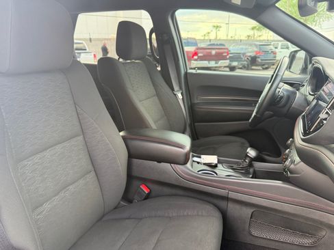 Used 2025 Dodge Durango GT w/ Blacktop Package AWD/4WD image 30