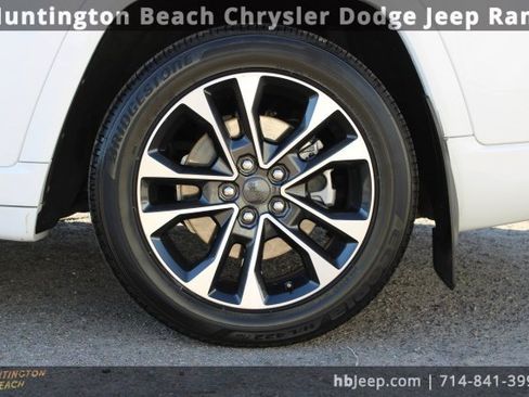 Used 2022 Jeep Grand Cherokee L Overland image 8