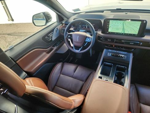 New 2026 Lincoln Aviator Reserve image 10