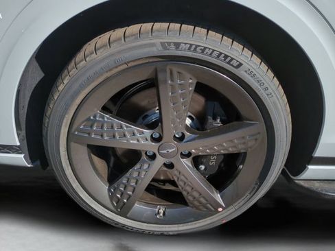 Certified 2025 Genesis GV70 2.5T w/ Sport Prestige Package AWD/4WD image 9
