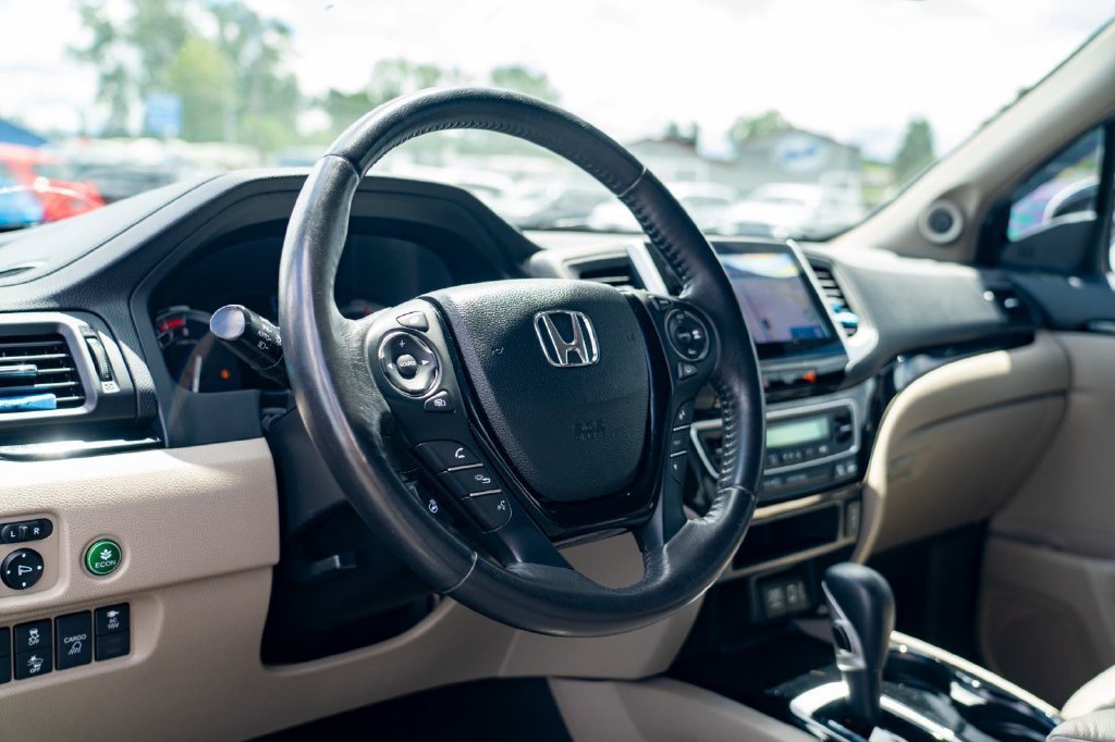 Used 2019 Honda Ridgeline RTL-E image 14