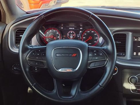 Used 2022 Dodge Charger SXT w/ Blacktop Package image 19