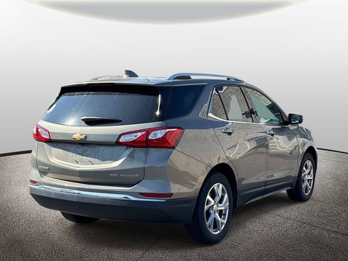 Used 2019 Chevrolet Equinox Premier AWD/4WD image 2