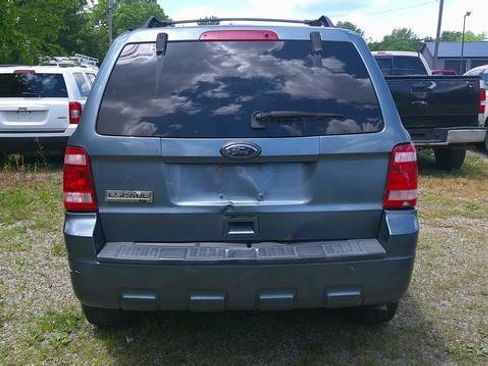 Used 2010 Ford Escape XLT FWD image 8