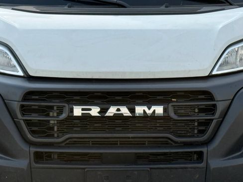 Used 2023 RAM ProMaster 2500 FWD image 5