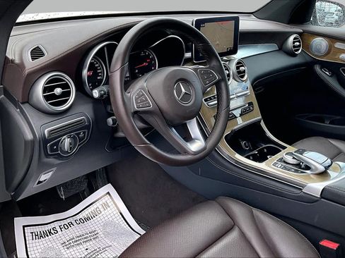 Used 2017 Mercedes-Benz GLC 300 4MATIC image 18