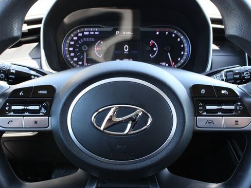 Used 2024 Hyundai Tucson SEL AWD/4WD image 17