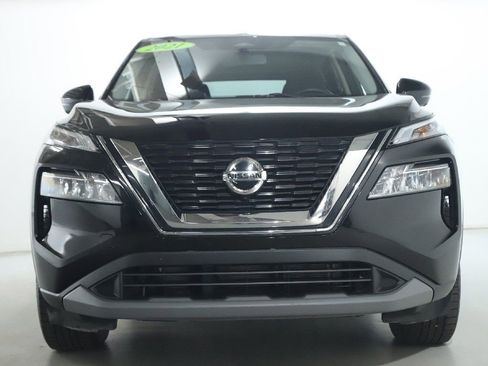 Used 2021 Nissan Rogue SV image 6