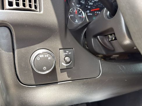 Used 2018 Chevrolet Express 3500 LT w/ LT Preferred Equipment Group RWD image 17
