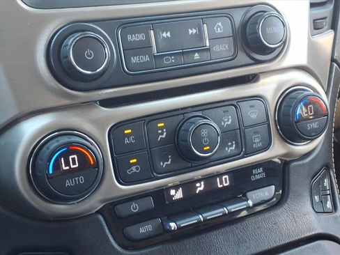 Used 2018 GMC Yukon XL Denali w/ Open Road Package image 30