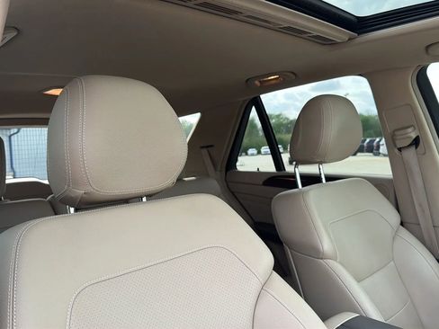 Used 2015 Mercedes-Benz ML 350 4MATIC image 95