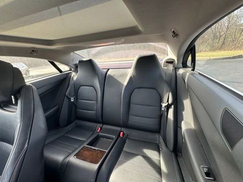 Used 2013 Mercedes-Benz E 350 4MATIC Coupe image 10