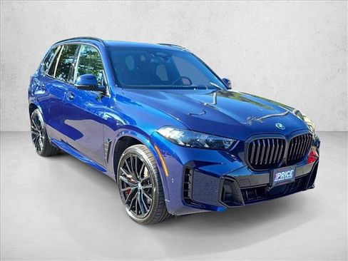 Used 2026 BMW X5 xDrive40i w/ M Sport Package AWD/4WD image 3