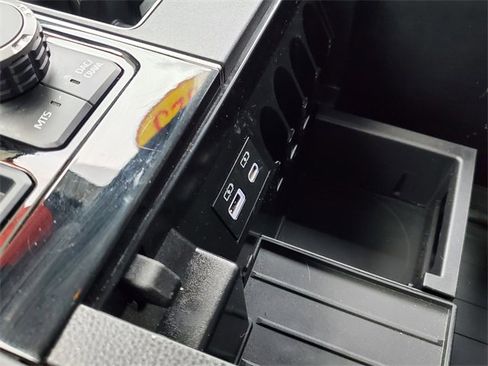 Used 2025 Toyota Tundra Limited image 36