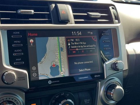 Used 2020 Toyota 4Runner SR5 image 24