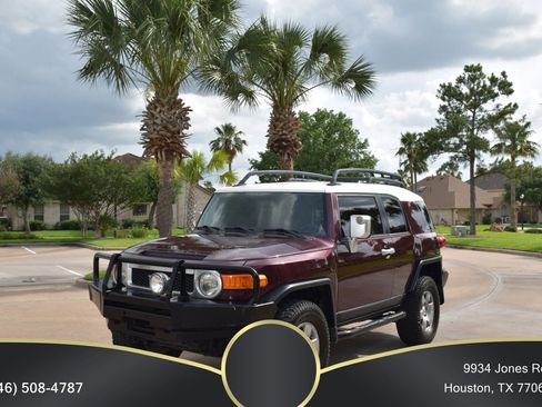 Used 2007 Toyota FJ Cruiser 4WD image 1