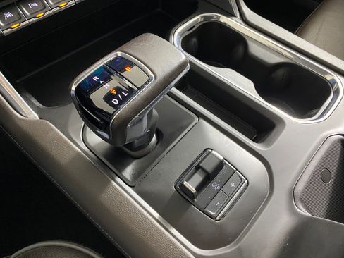 Used 2023 GMC Sierra 1500 Denali w/ Technology Package image 18