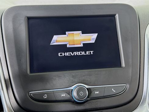 Used 2021 Chevrolet Equinox LT FWD image 26
