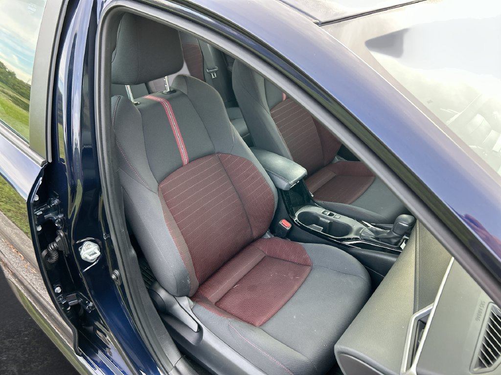 Used 2024 Toyota Corolla SE FWD image 31