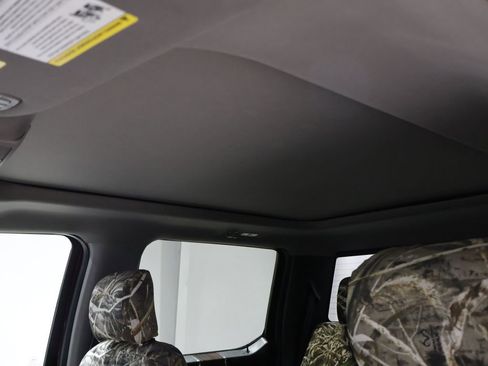 Used 2016 Ford F150 Lariat image 13