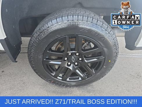 Used 2021 Chevrolet Silverado 1500 LT Trail Boss w/ Convenience Package II AWD/4WD image 23