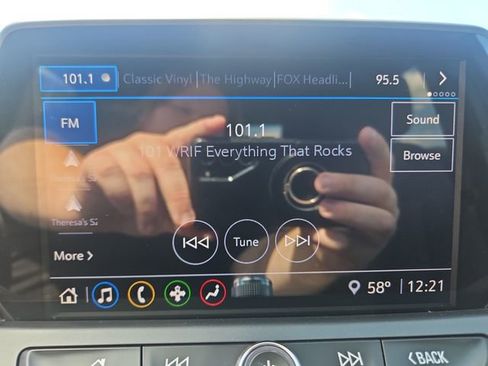 Used 2021 Chevrolet Blazer LT FWD image 20