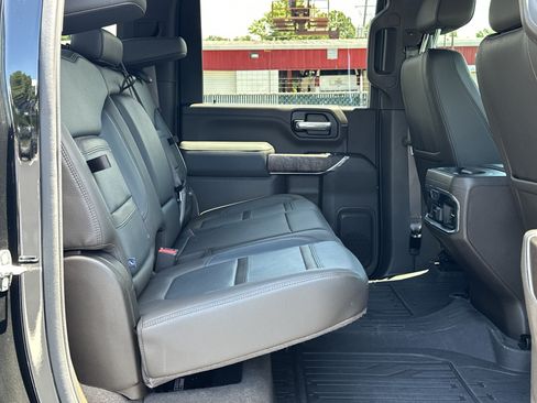 Used 2020 GMC Sierra 2500 Denali w/ Denali Ultimate Package AWD/4WD image 13