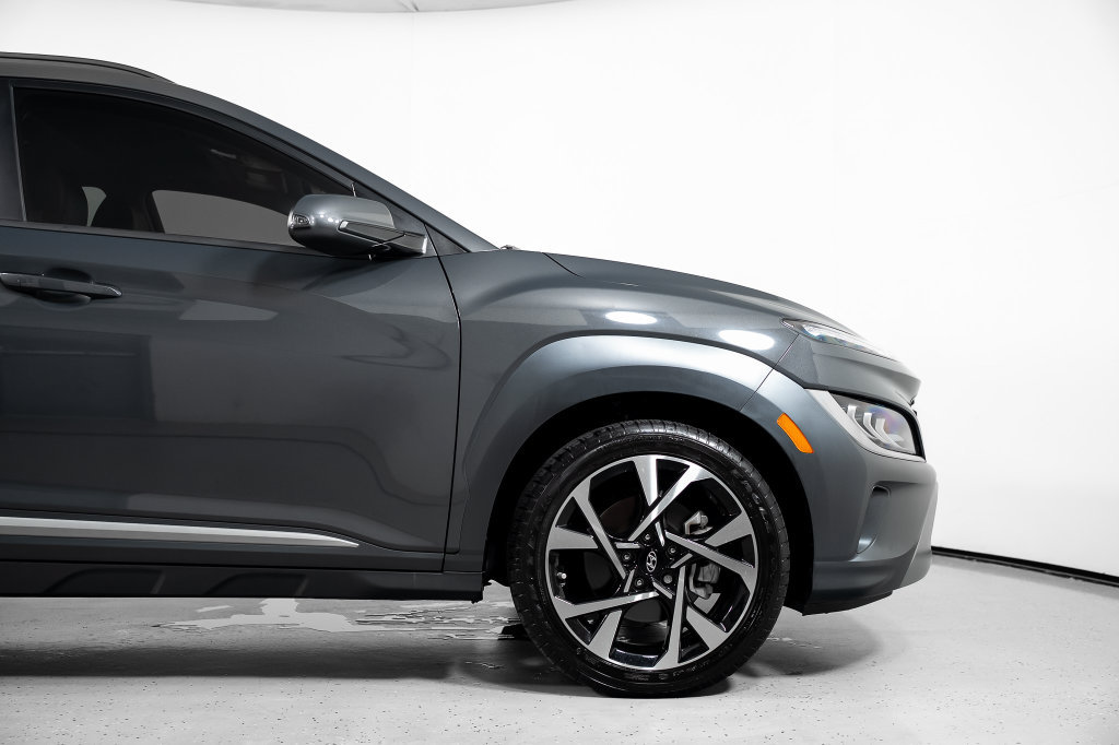 Certified 2023 Hyundai Kona Limited w/ Cargo Package FWD image 4