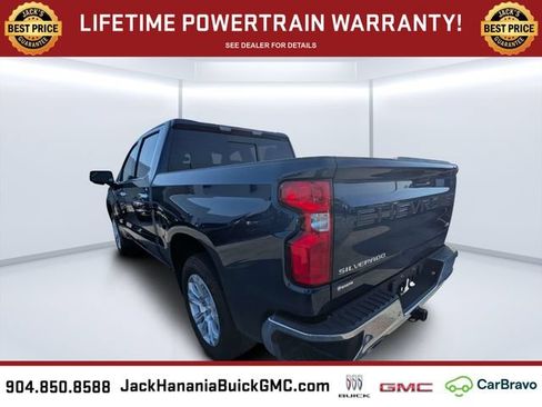 Used 2022 Chevrolet Silverado 1500 LTZ w/ LTZ Premium Package AWD/4WD image 5