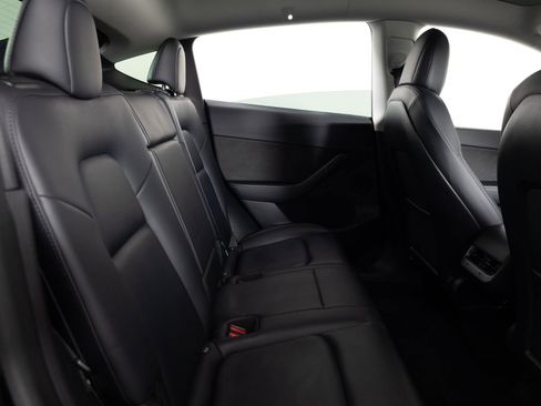Used 2022 Tesla Model Y Performance AWD/4WD image 23