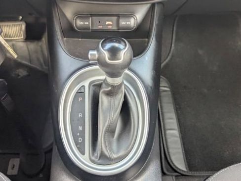 Used 2018 Kia Soul image 38