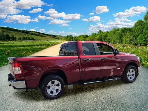 Used 2023 RAM 1500 Big Horn AWD/4WD image 6