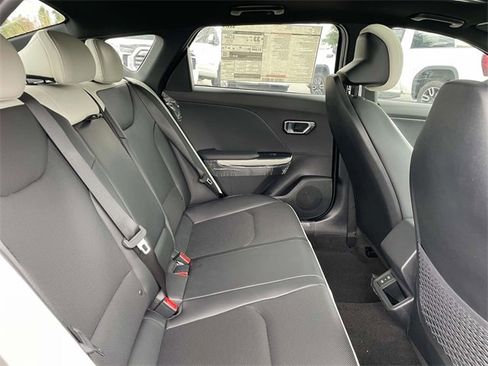 New 2025 Kia K4 GT-Line w/ GT-Line Premium Package image 17