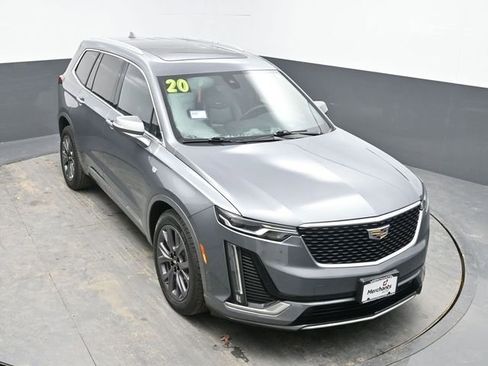Used 2020 Cadillac XT6 Premium Luxury image 21