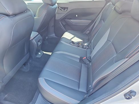 New 2025 Subaru Crosstrek 2.5i Limited image 18