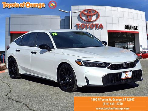 Used 2025 Honda Civic Sport image 1